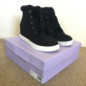 MADDEN GIRL Pulley Black Wedge Sneakers